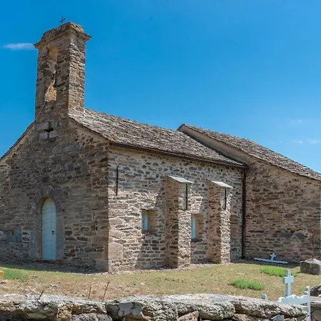 A Caserella Entièrement Rénové Avec Terrasse Et Vue Panoramique Sur