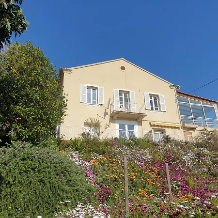 A Caserella Entièrement Rénové Avec Terrasse Et Vue Panoramique Sur