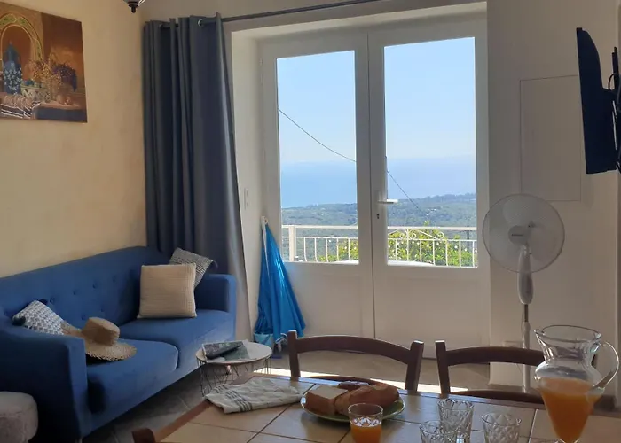 Daire A Caserella Entierement Renove Avec Terrasse Et Vue Panoramique Sur *